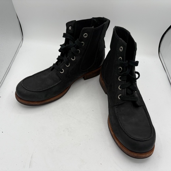 RARE UGG Australia Jarrett Leather Boots Men’s 10 Black Elastic Lace Up Moc Toe - Picture 7 of 15